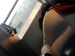 JIT perse hampaisia ylös koulubussi