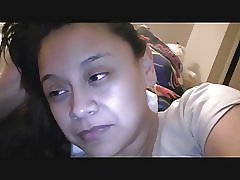 Hän ei voi rentoutua, koska naapurit kovaa seksiä