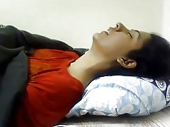 Intialainen tyttö masturboi - nicolo33