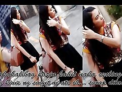 Boso keltainen tyttö valkoinen pyöräily